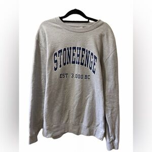 English Heritage Vintage Stonehenge Grey Men’s Pullover Crewneck